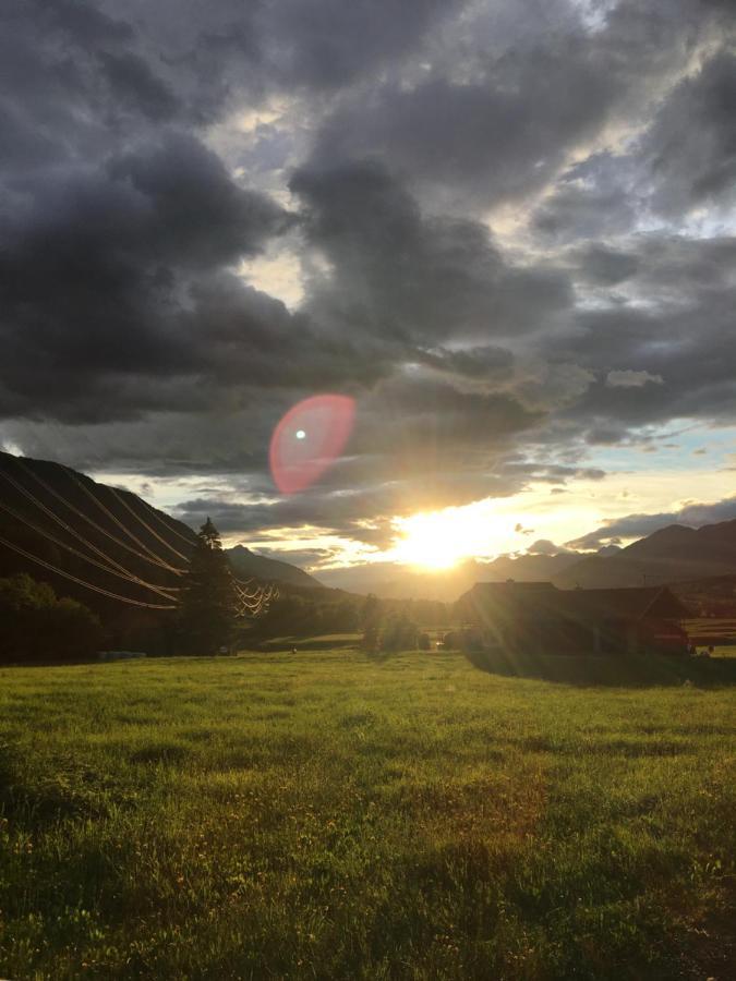 Tom'S Jaegerlodge Jenig ภายนอก รูปภาพ